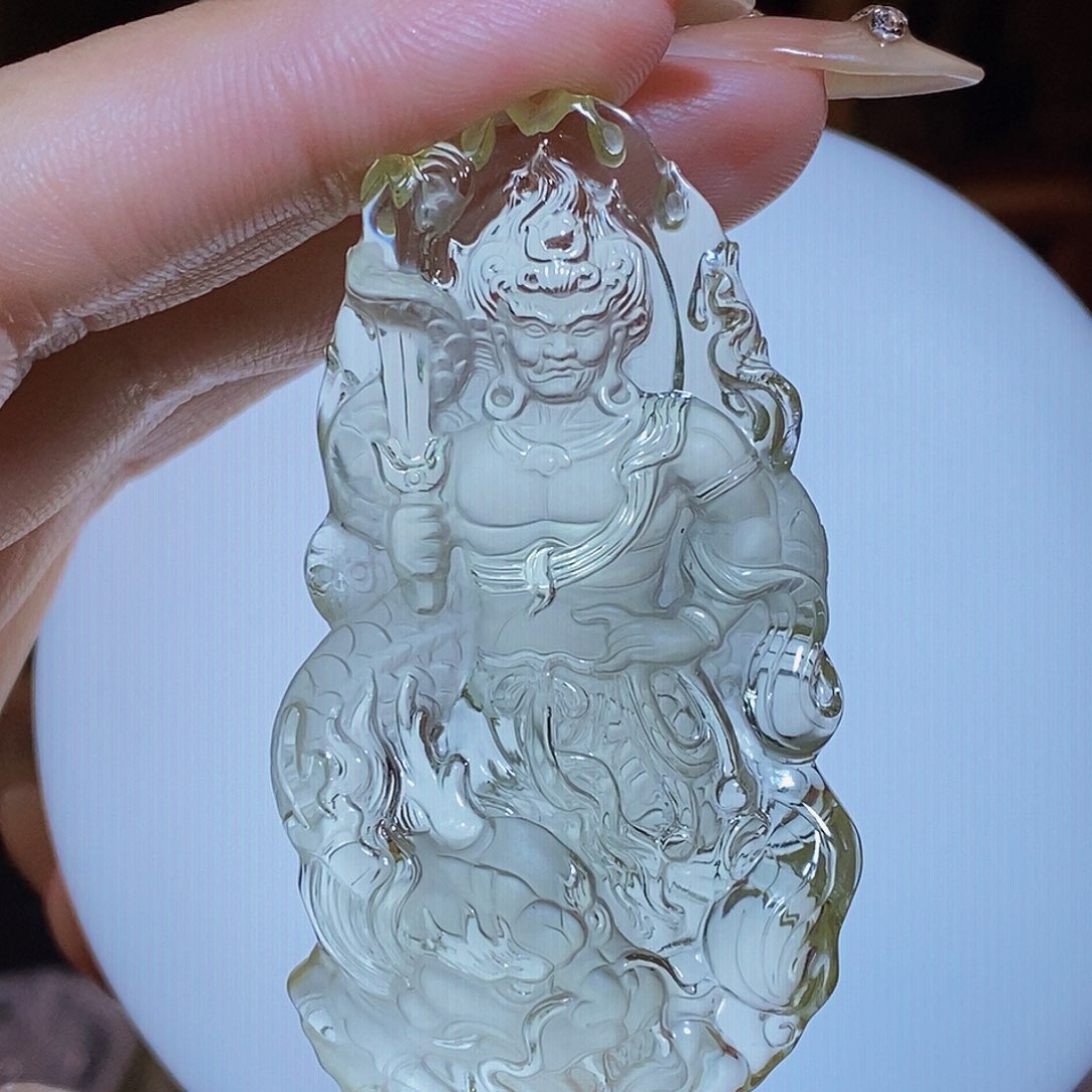 龙***冻水晶颈饰未镶嵌吊坠