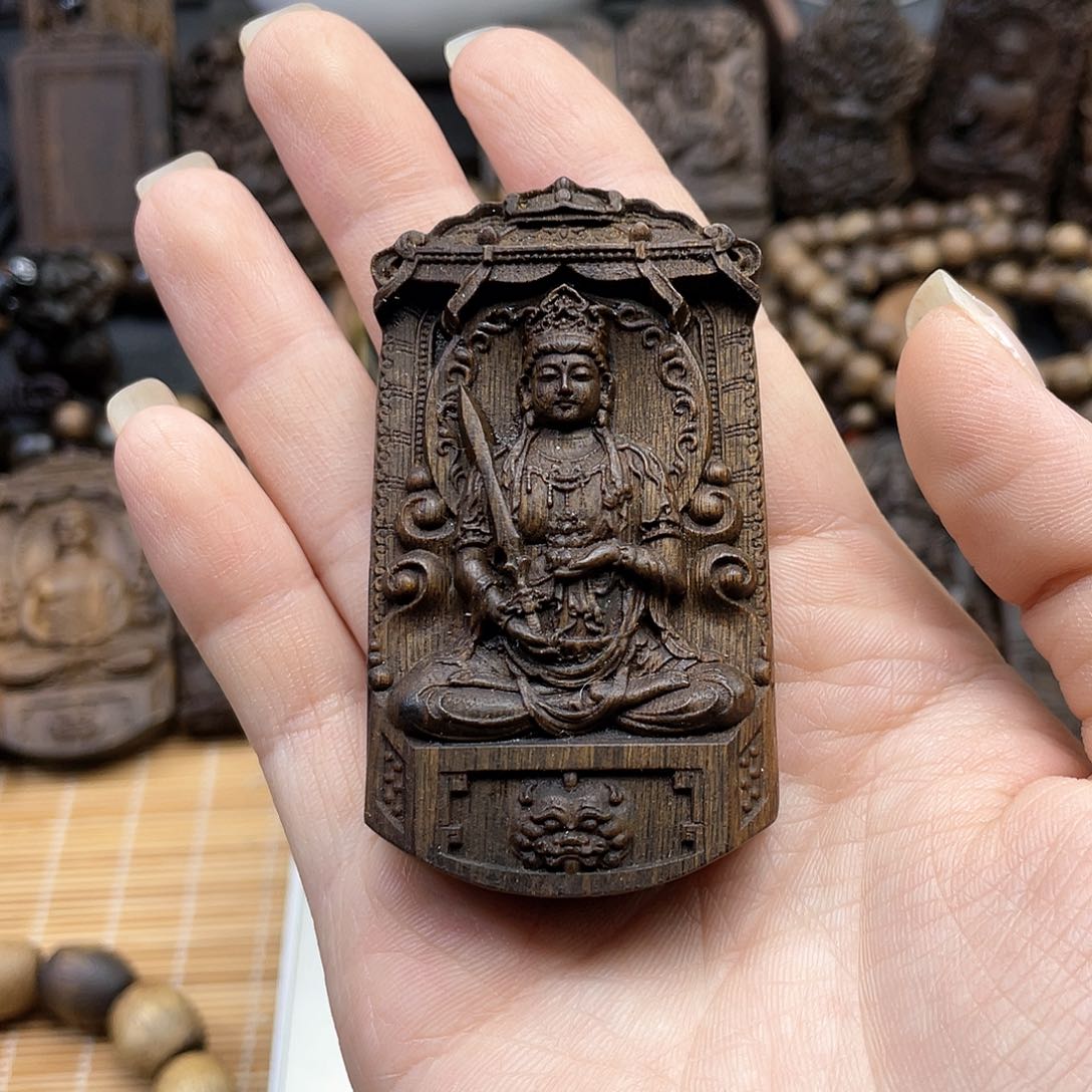 沉香木吊坠王*媚文莱吊坠