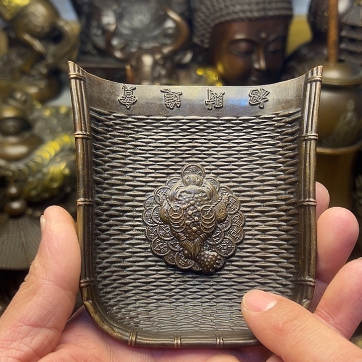 铜器工艺精湛精巧别致工艺