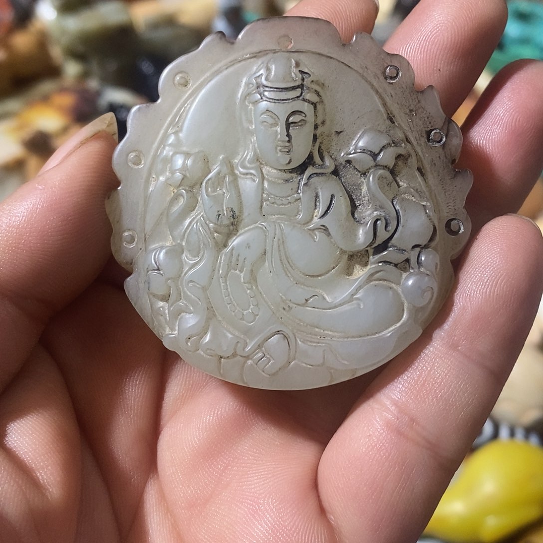 和田玉（糖玉）未镶嵌挂件