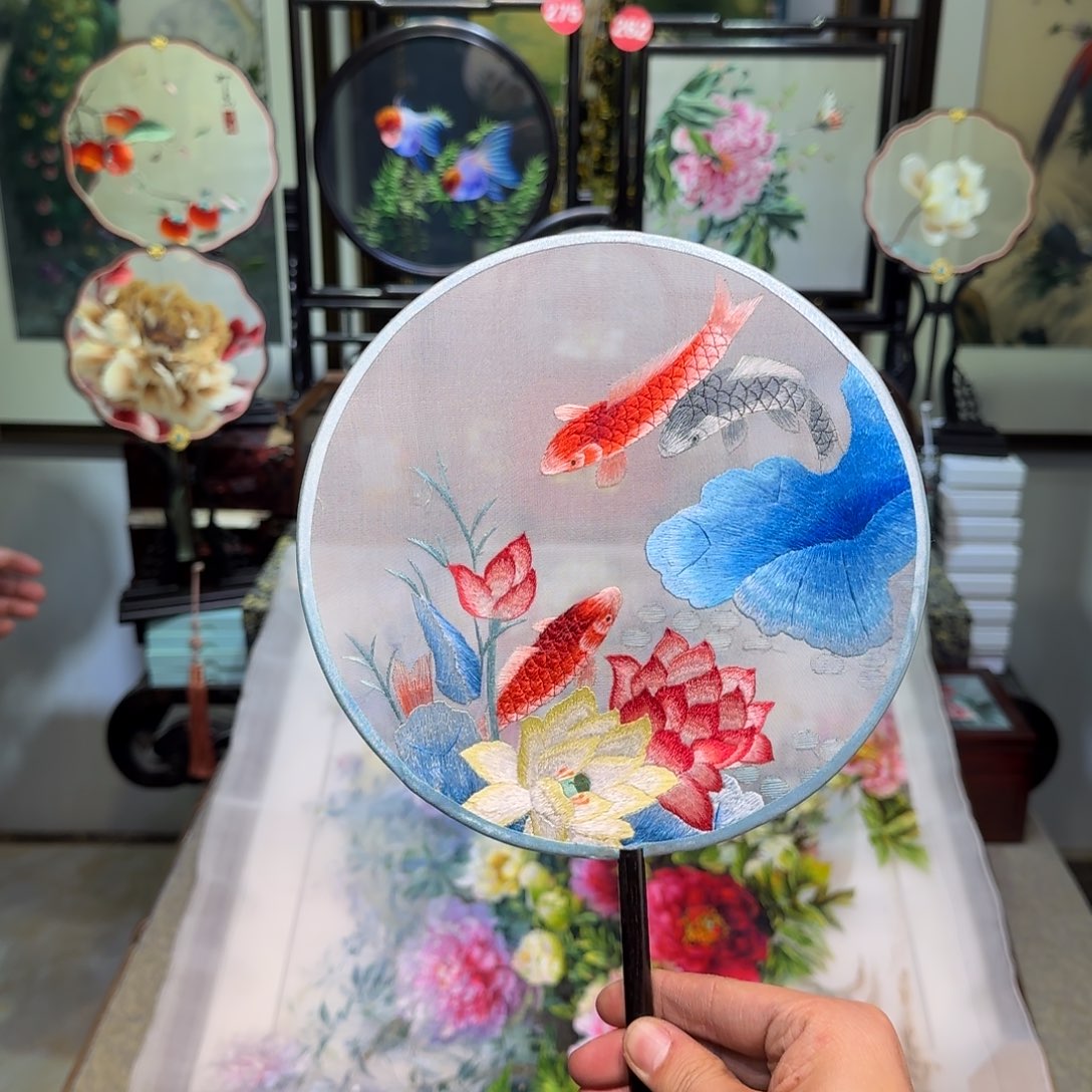 刺绣刺绣工艺精湛