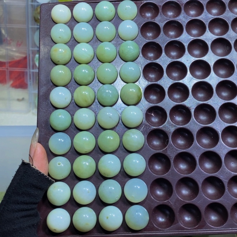 【闪购商品】蛇纹石玉其他未镶嵌84