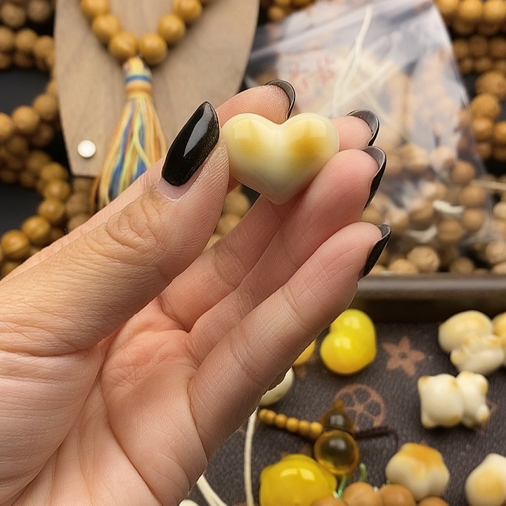 手串猴头核桃梅*配饰 爱心象牙果