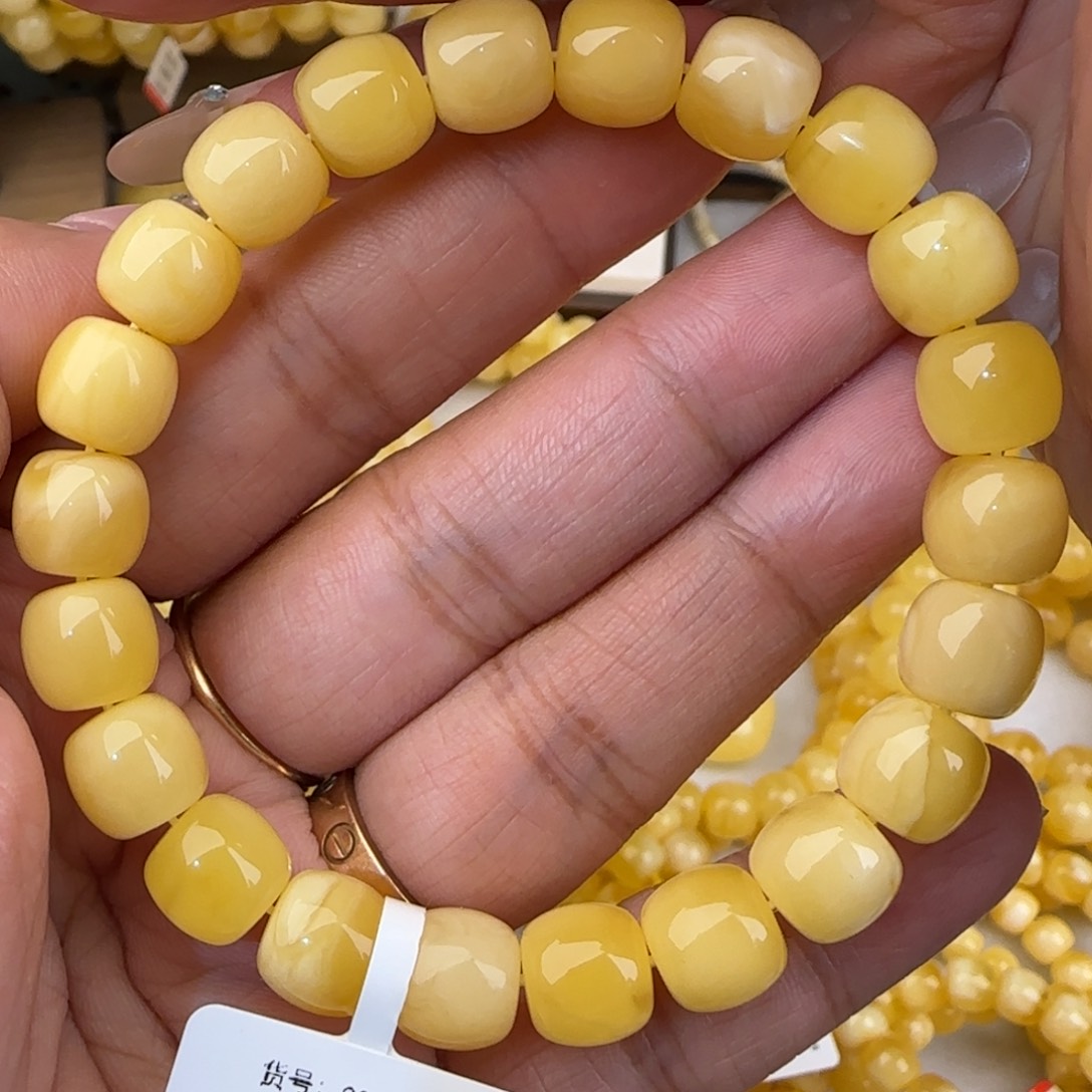 蜜蜡未镶嵌手链金白老型手串