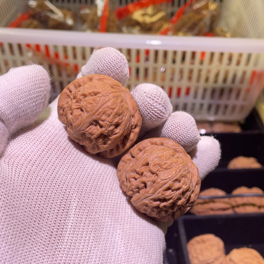 文玩核桃把件平谷元宝 410