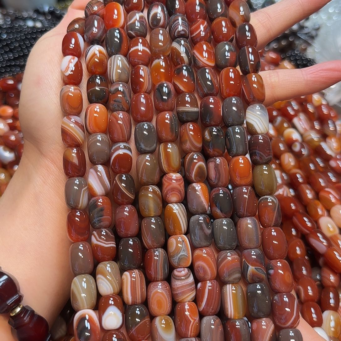 玛瑙/玉髓合金珠宝半成品10✖️14mm战国红蚕丝玛瑙桶一条
