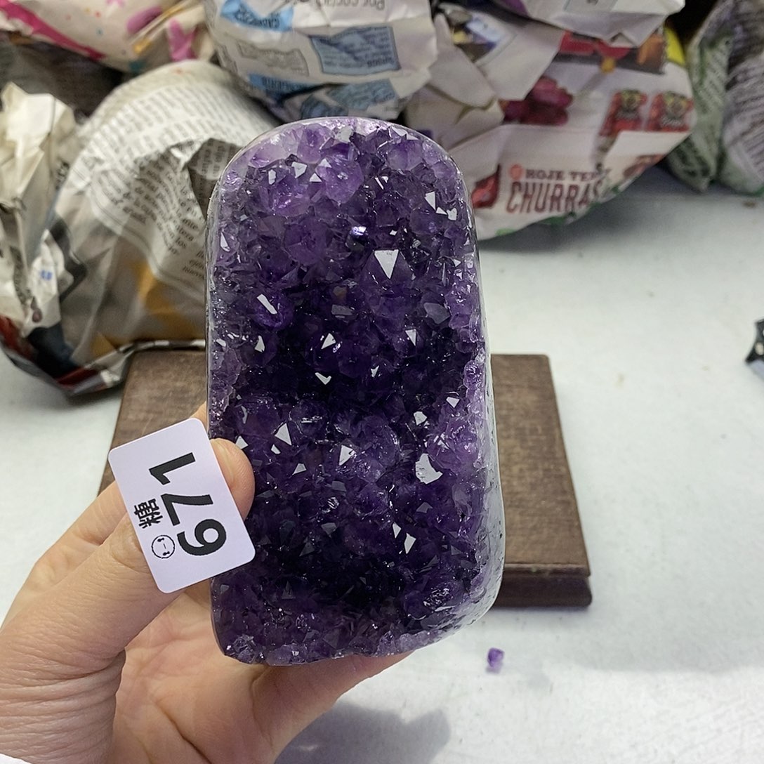 紫晶大型摆件（非配饰）未镶嵌