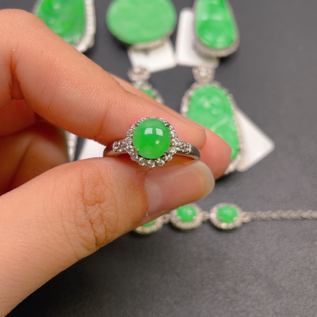 翡翠银S925镶嵌颈饰