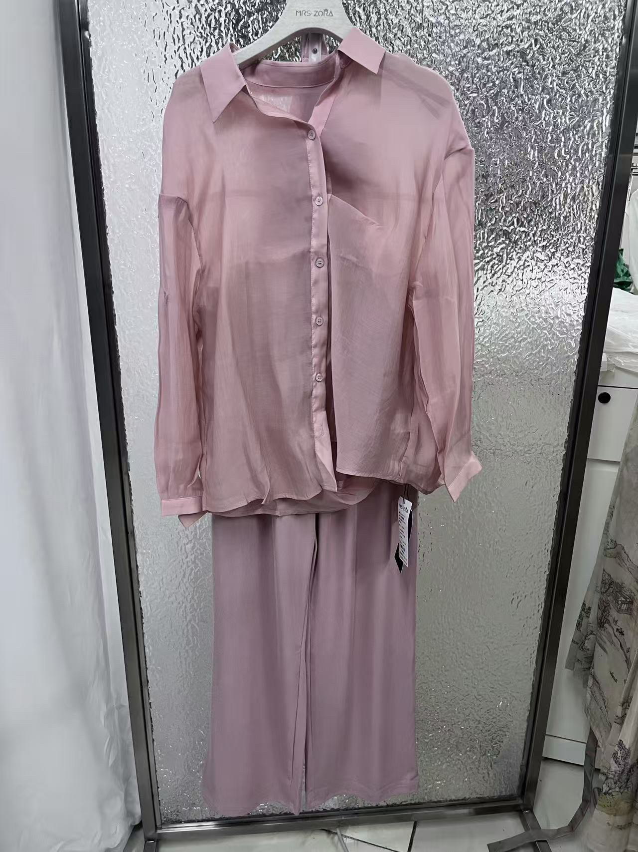 粉色套装A2BTZ1111