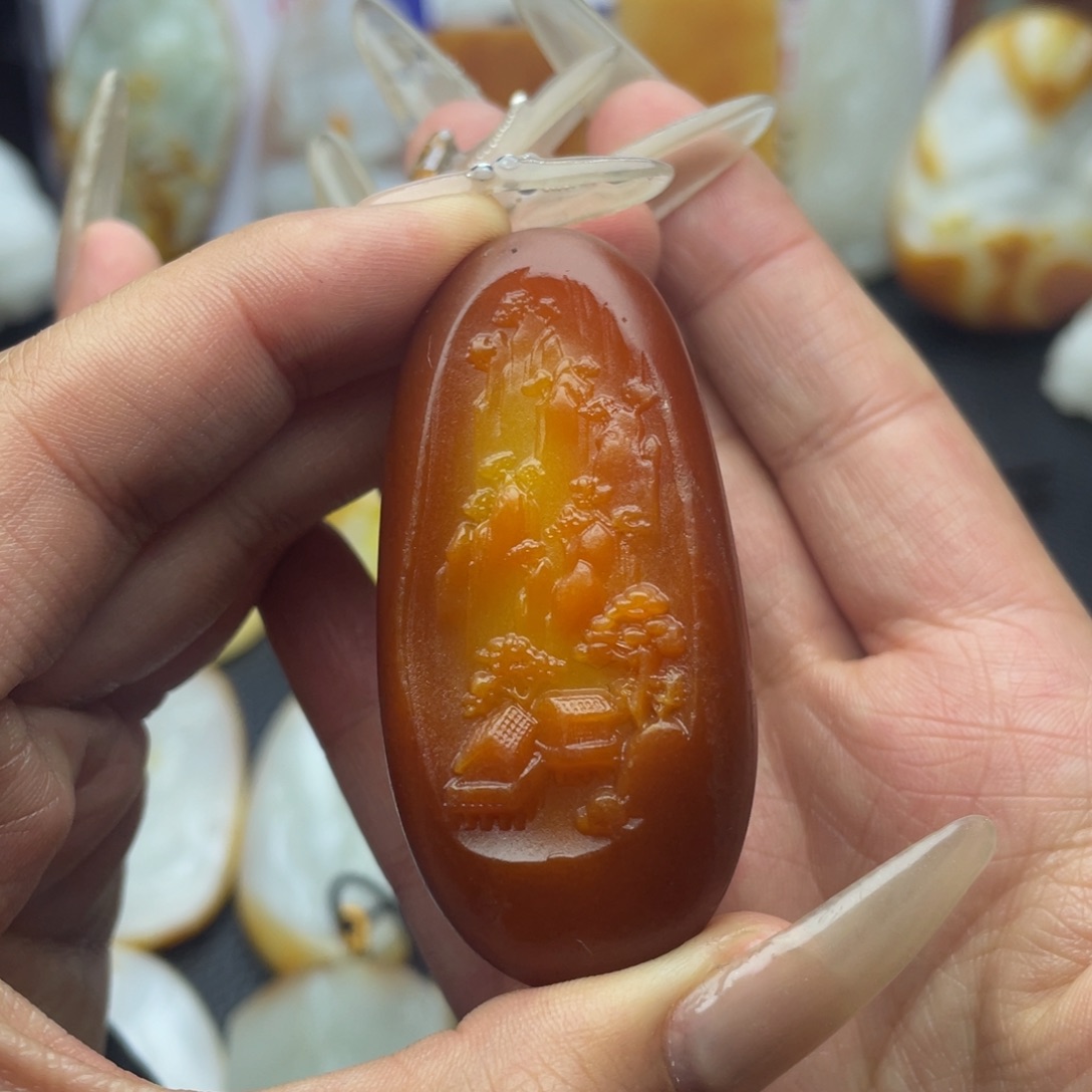 和田玉颈饰未镶嵌