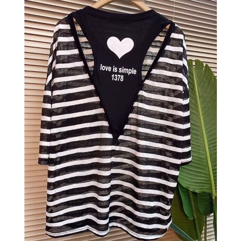 简约韩版条纹字母爱心微透T恤搭配短裤大码女装夏季显瘦遮肉