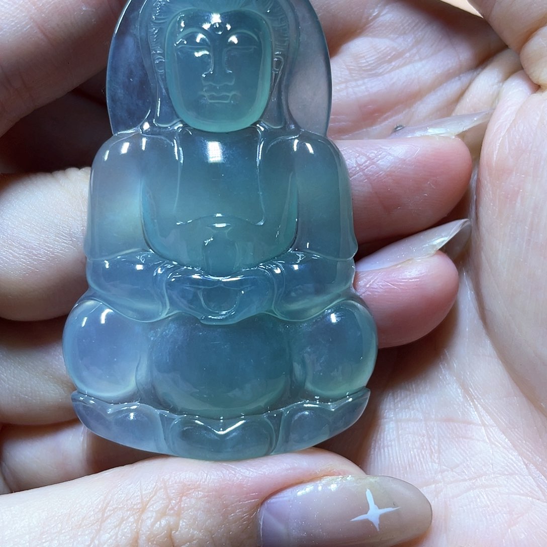 翡翠颈饰未镶嵌正冰观音