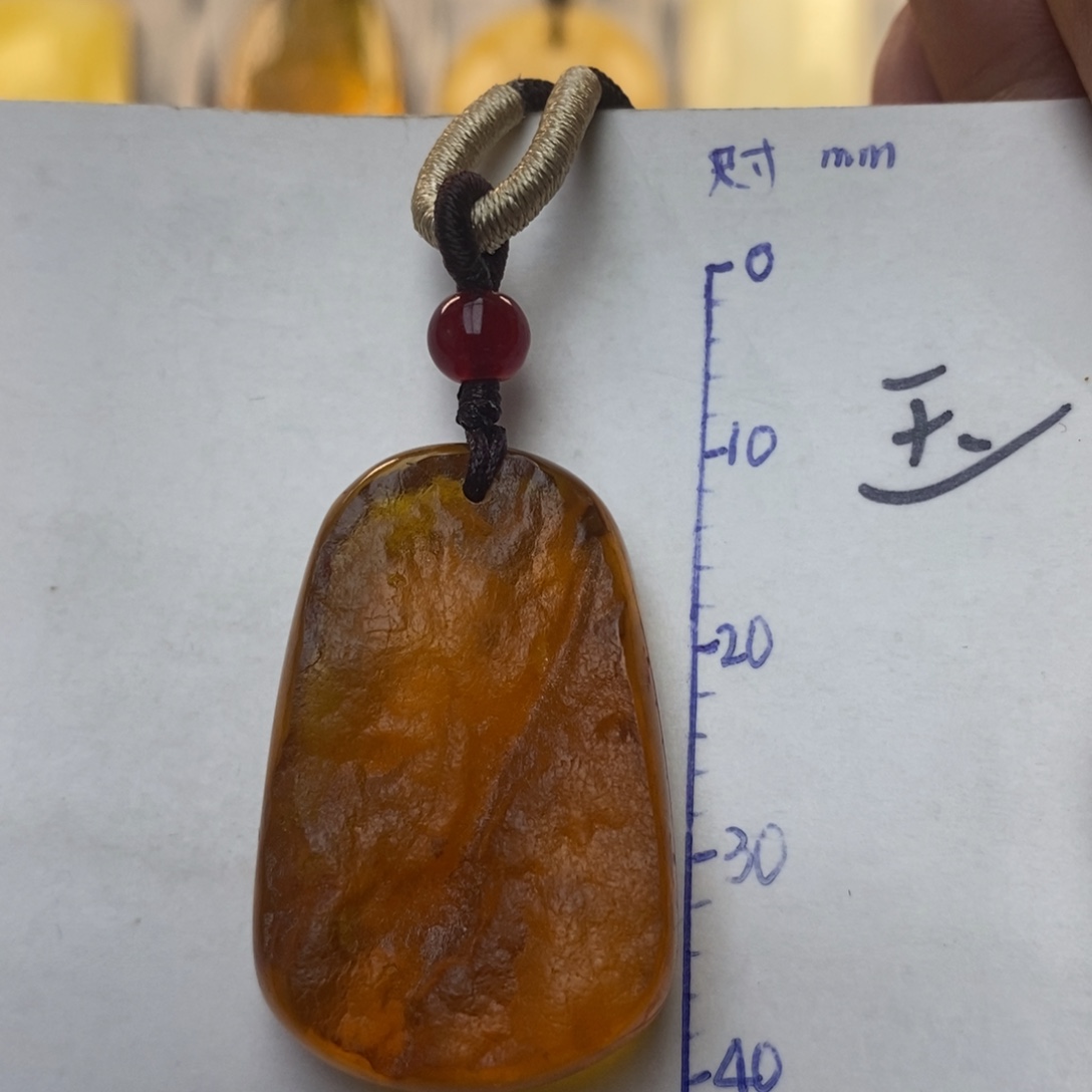 琥珀未镶嵌珠宝奇石