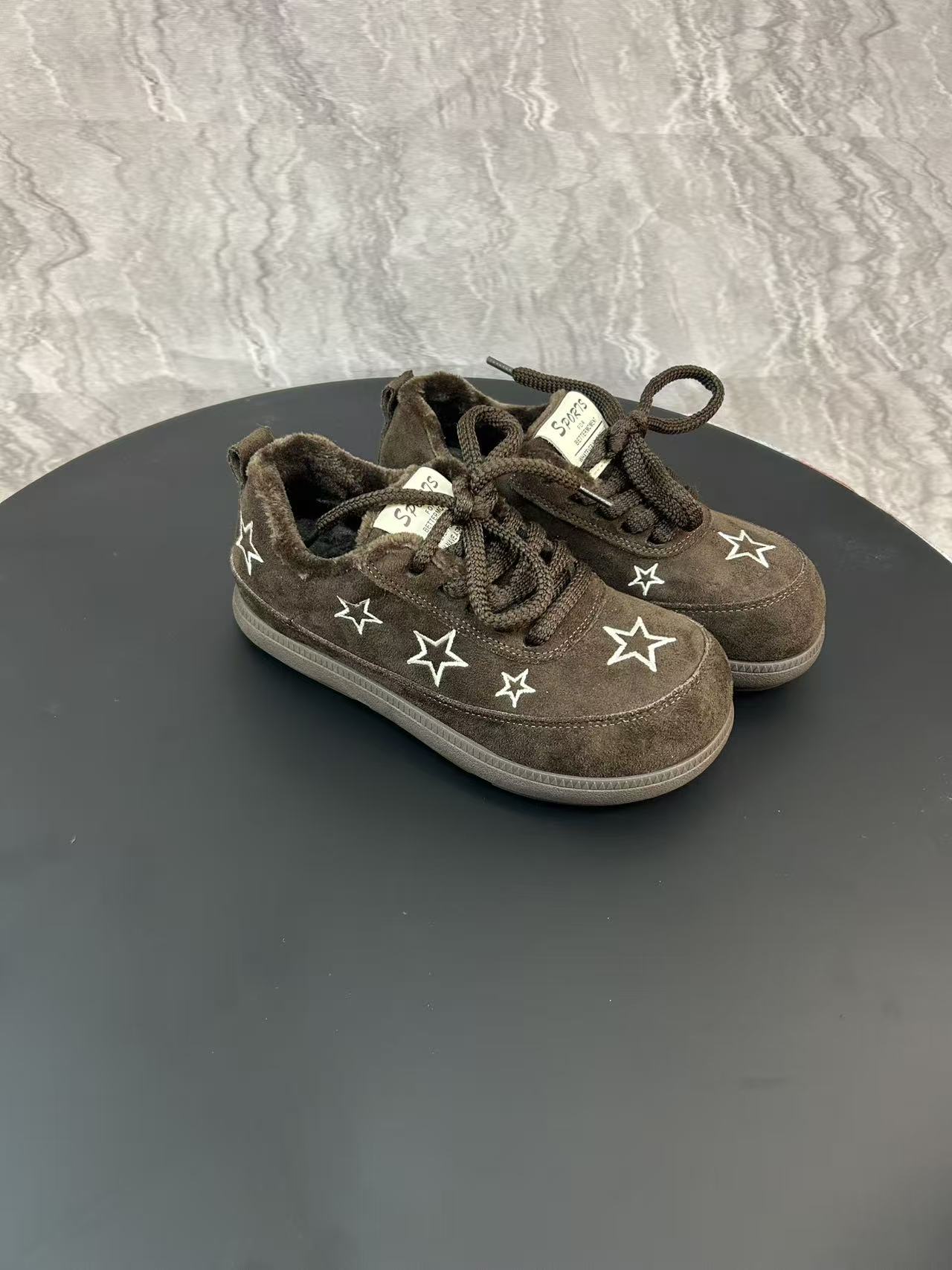 G967-2秋冬新款加绒复古时尚刺绣德训鞋