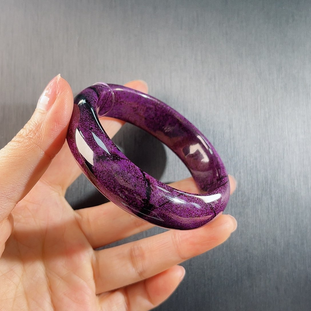 未镶嵌苏纪石（舒俱来）南非舒俱来老矿料手镯