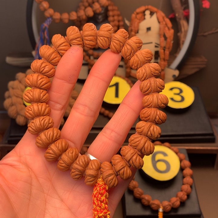 桃核吊坠威****蛋祥龙手串16