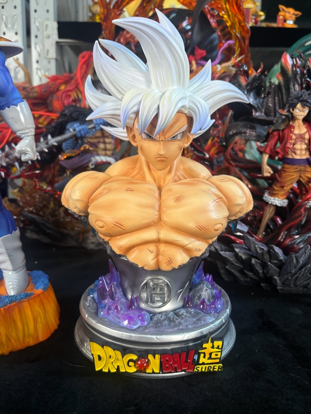 《菜菜模玩》预定卡【私人定制】自在极意悟空胸像1/3比例GK树脂手办