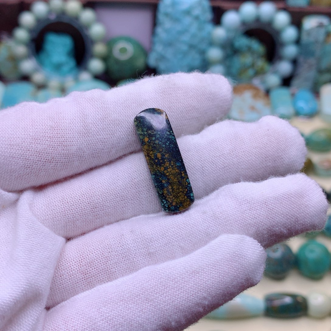 绿松石颈饰未镶嵌s****r