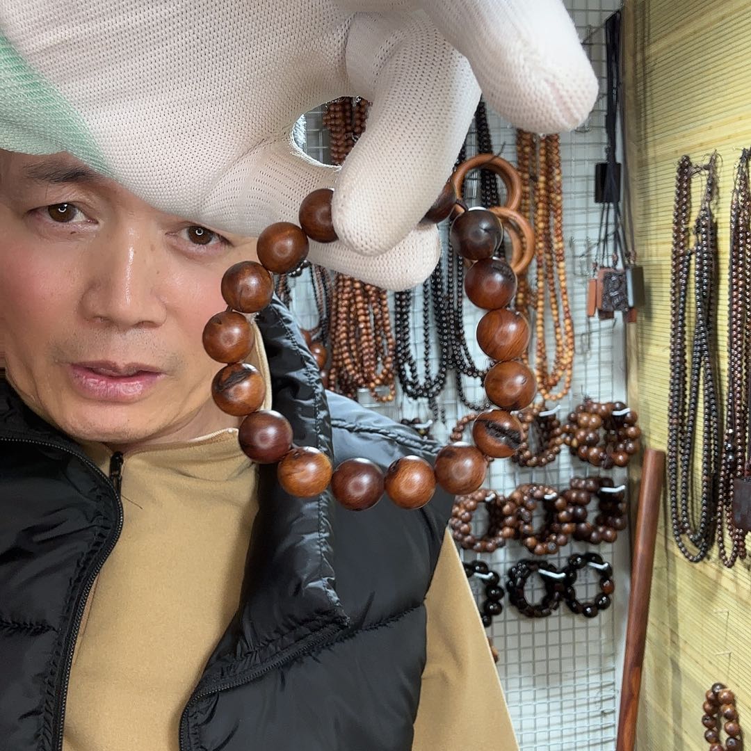 秦***德百年雷击枣木雷痕