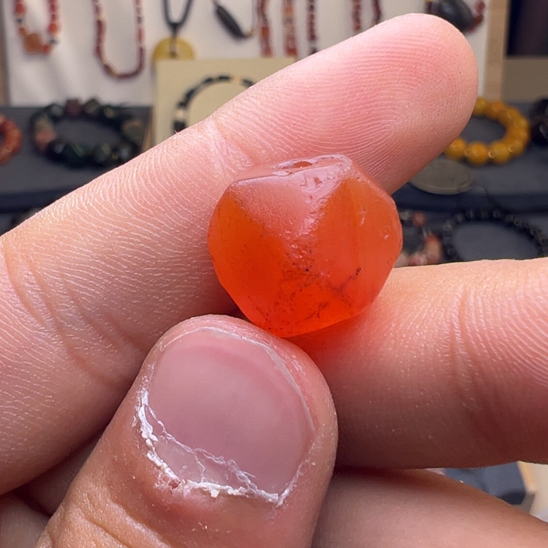 玛瑙/玉髓颈饰合金