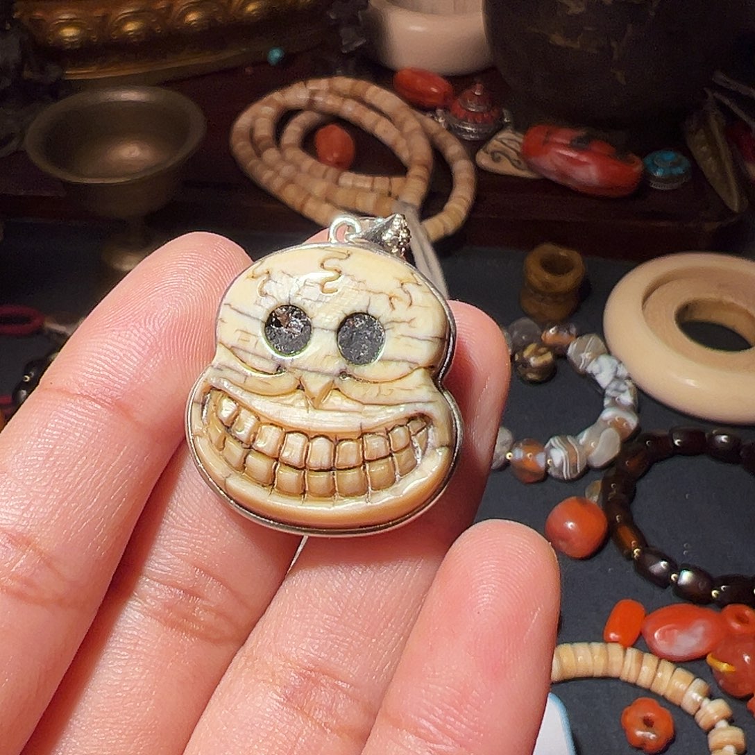 蒲***英非洲紫檀（红花梨）