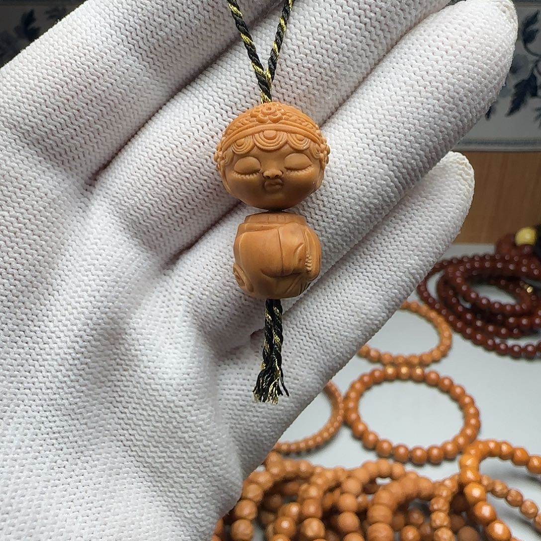 手串猴头核桃青衣雕刻吊坠