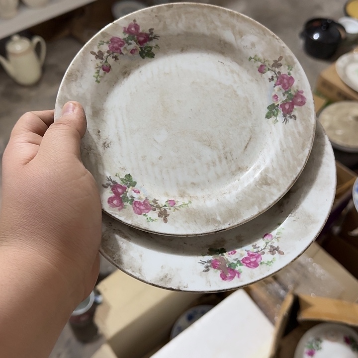 俊***呀茶盏陶瓷盘子啥都有