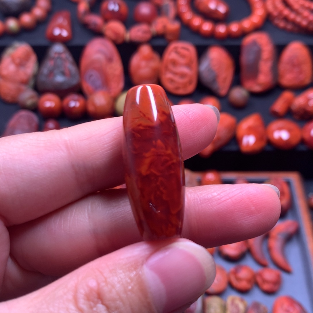 南红玛瑙火焰纹桶珠未镶嵌