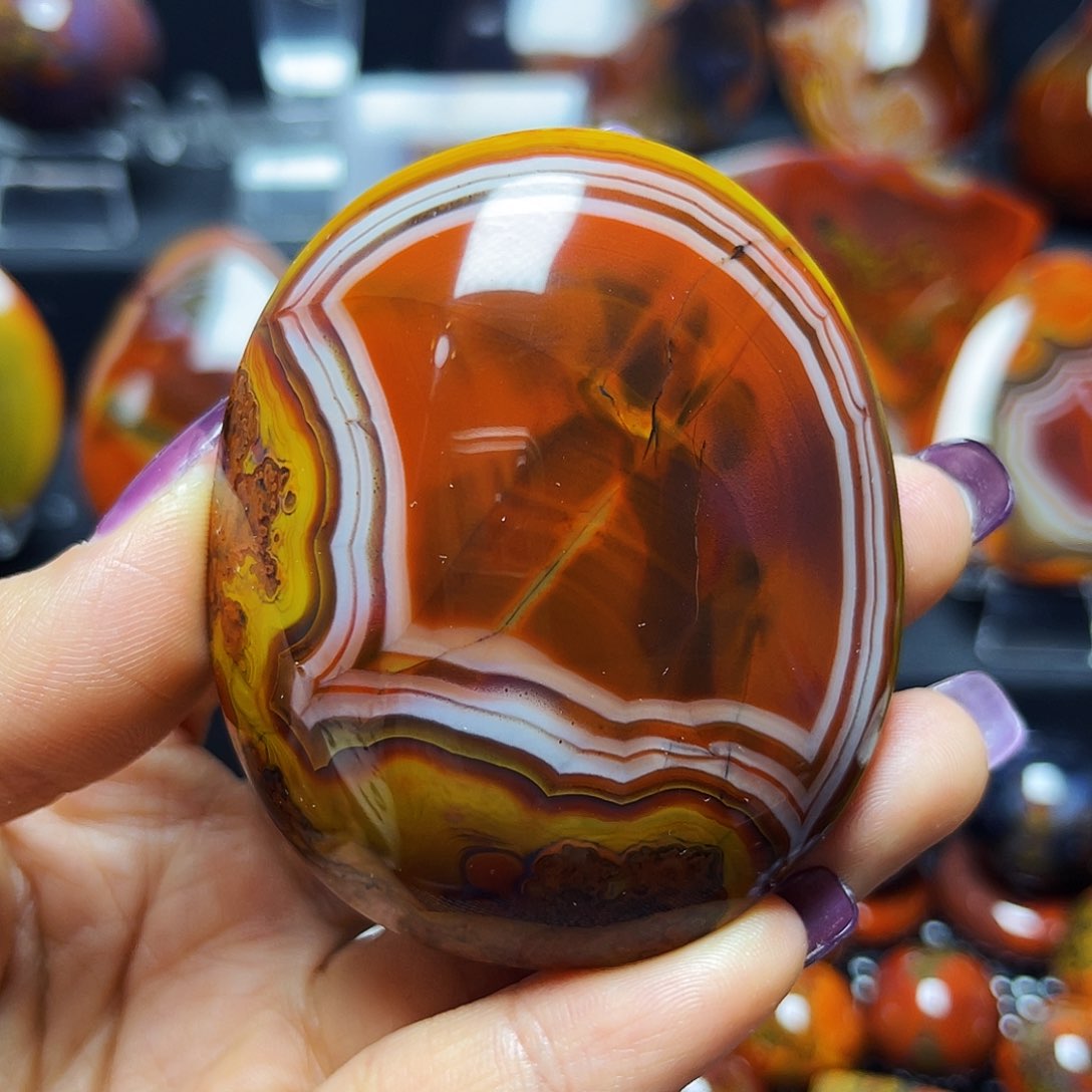 未镶嵌颈饰玛瑙/玉髓帅*蝠