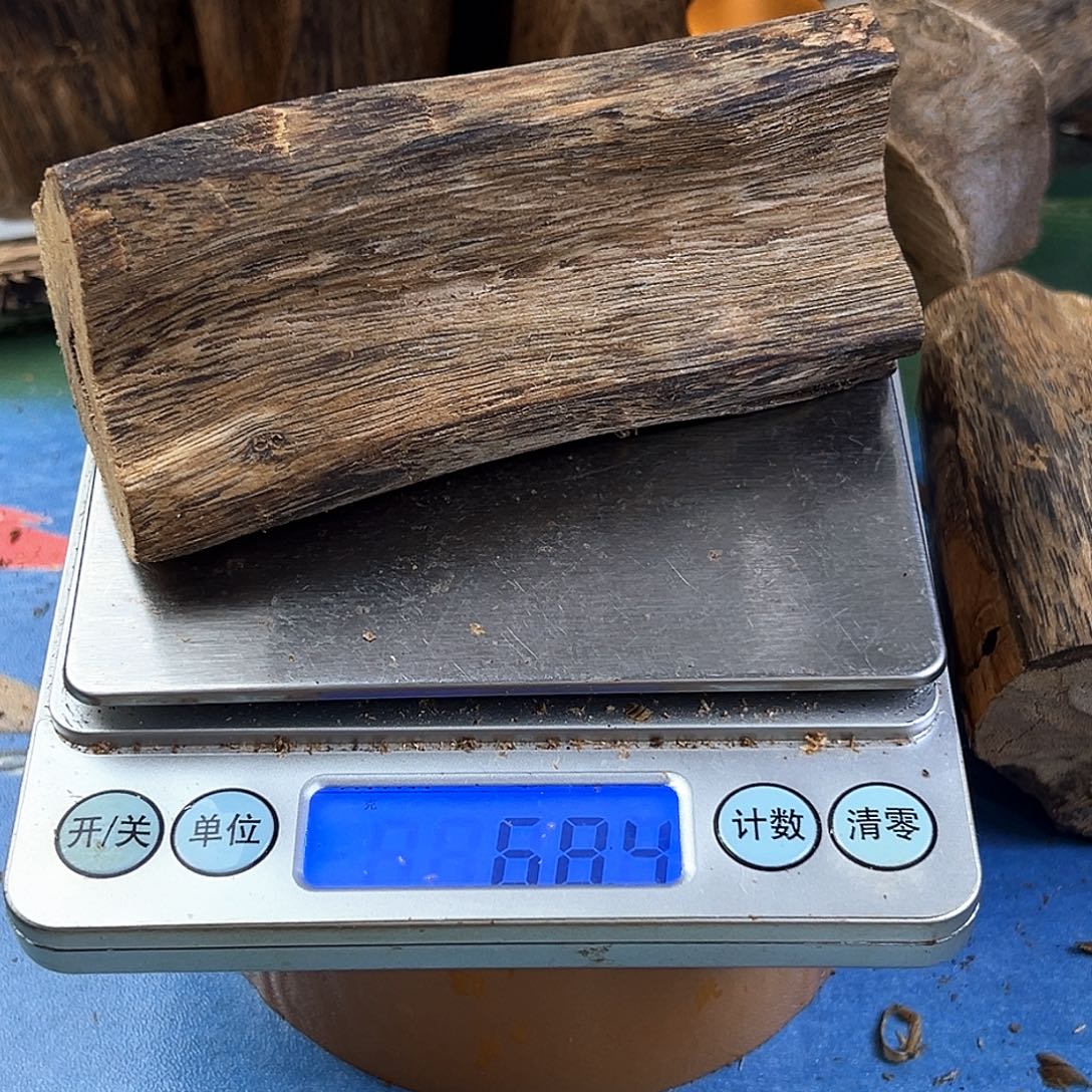 香料绿奇楠虫漏68克