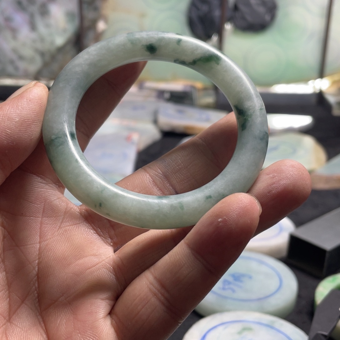 翡翠未镶嵌手镯天然翡翠Ａ货
