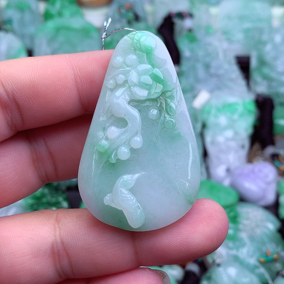 翡翠未镶嵌吊坠(不含链)