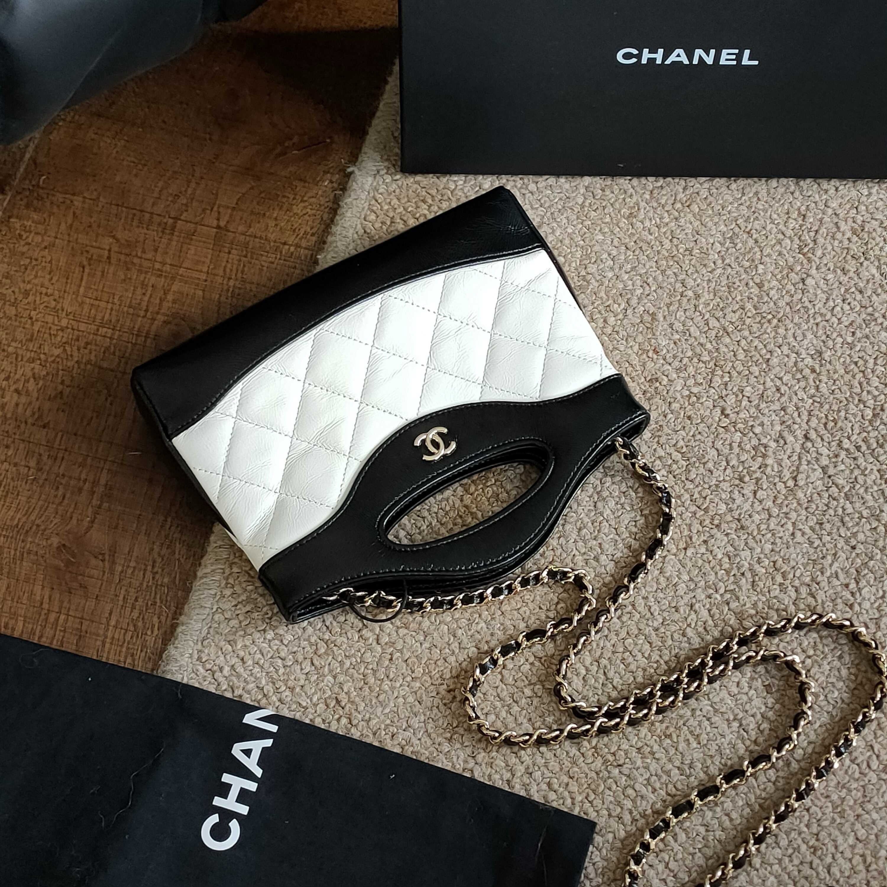 95新 Chanel/香奈儿 Azul-24B熊猫色羊皮31ba nano单肩包39037