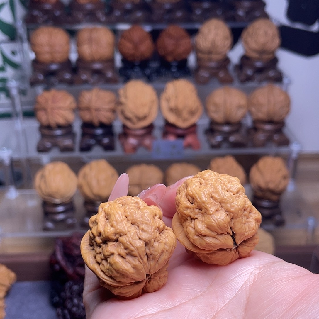 把件文玩核桃3…………33mm