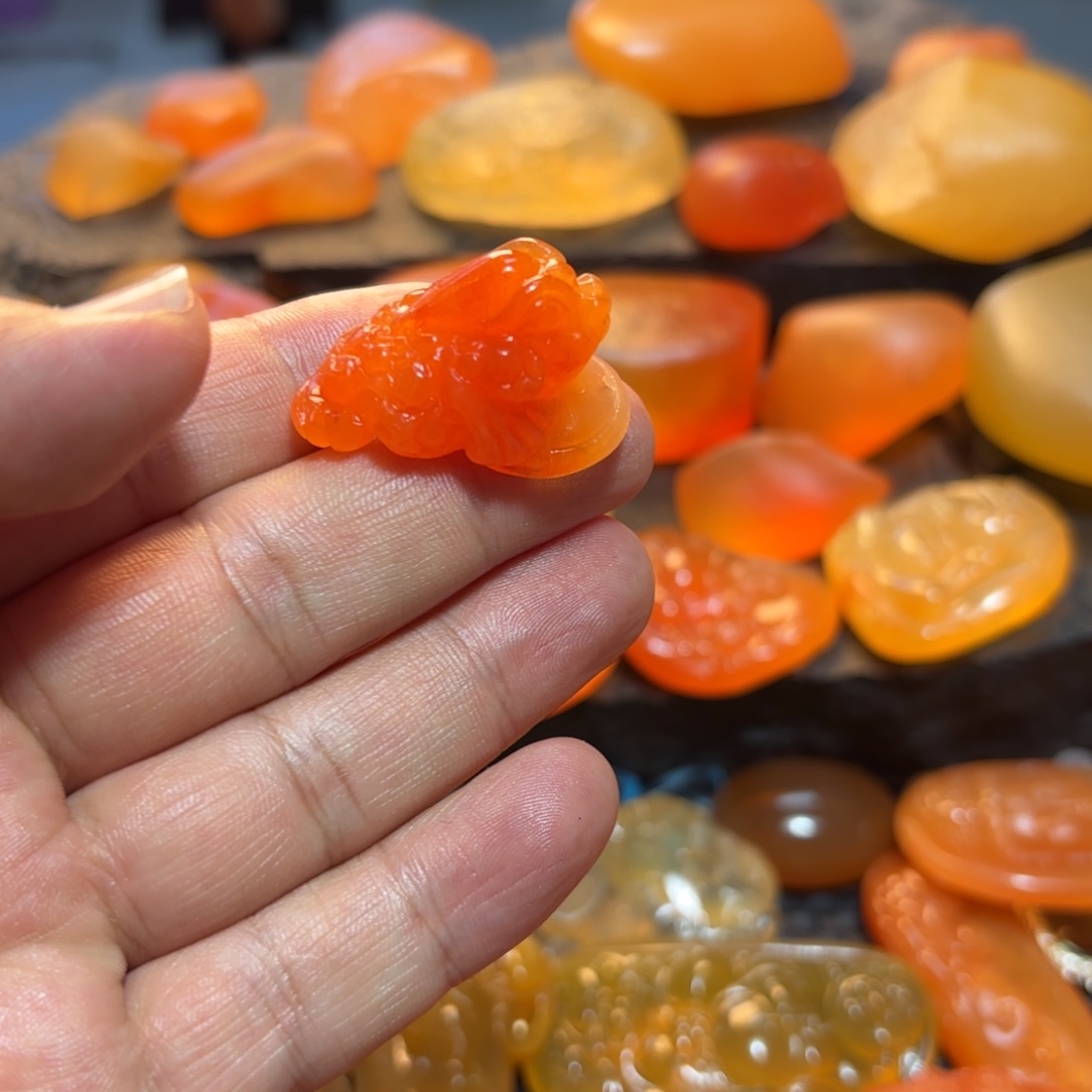 石英质玉挂件未镶嵌用****2