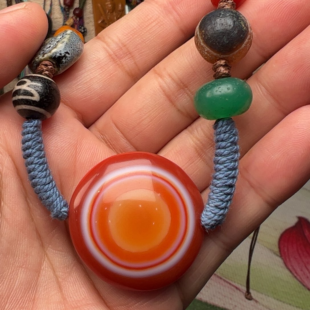 玛瑙/玉髓颈饰未镶嵌