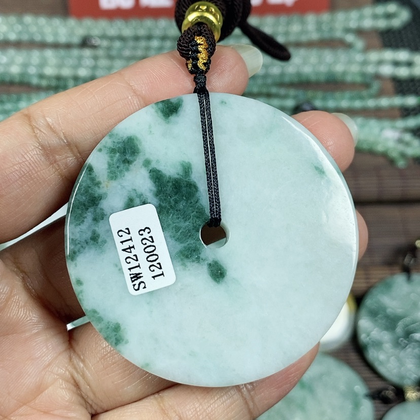 【闪购商品】翡翠颈饰未镶嵌玉吊坠翡翠玉平安扣