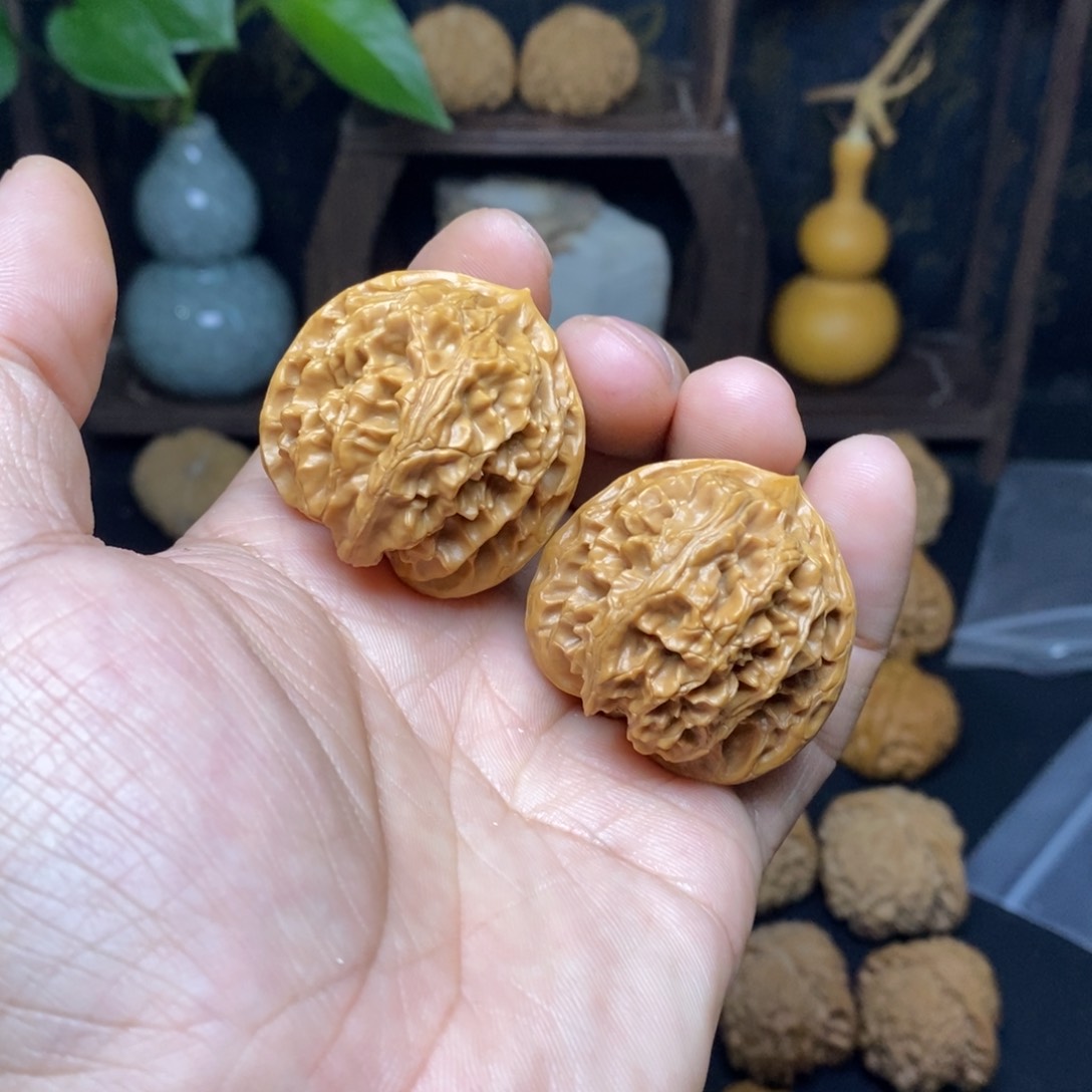 文玩核桃吊坠我***了37+苹果