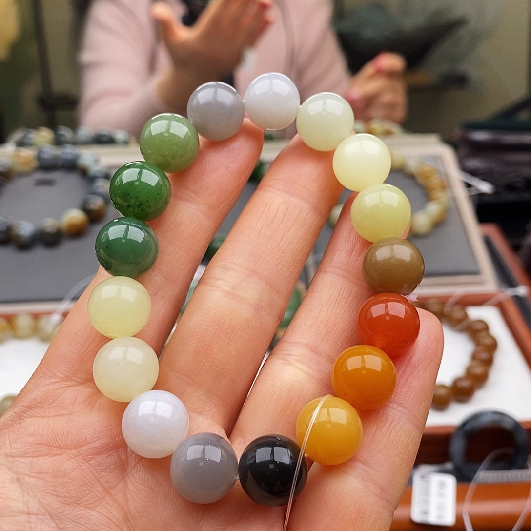 和田玉手链未镶嵌