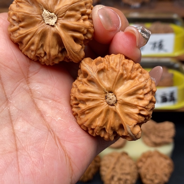 文玩核桃吊坠・*・41全品宫灯