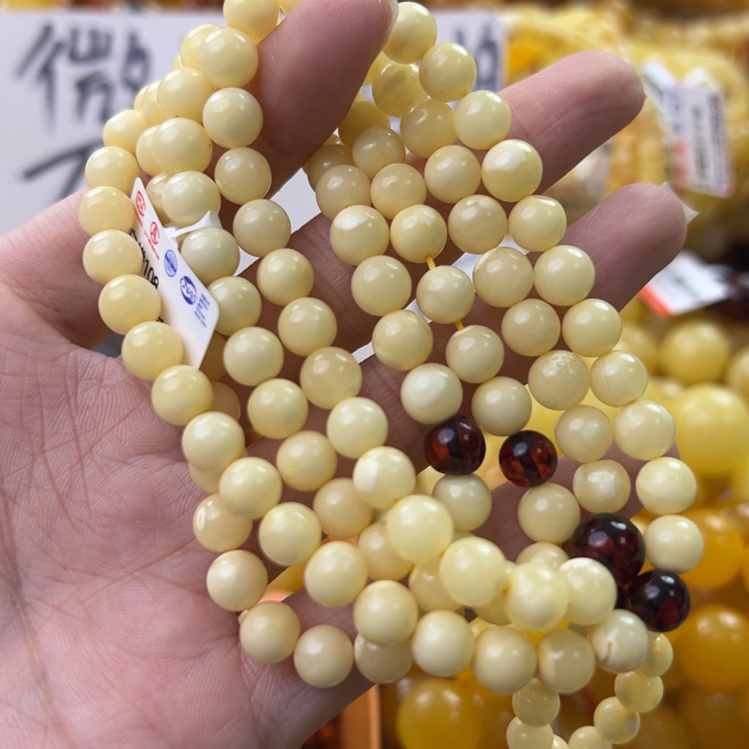 琥珀珠宝奇石未镶嵌