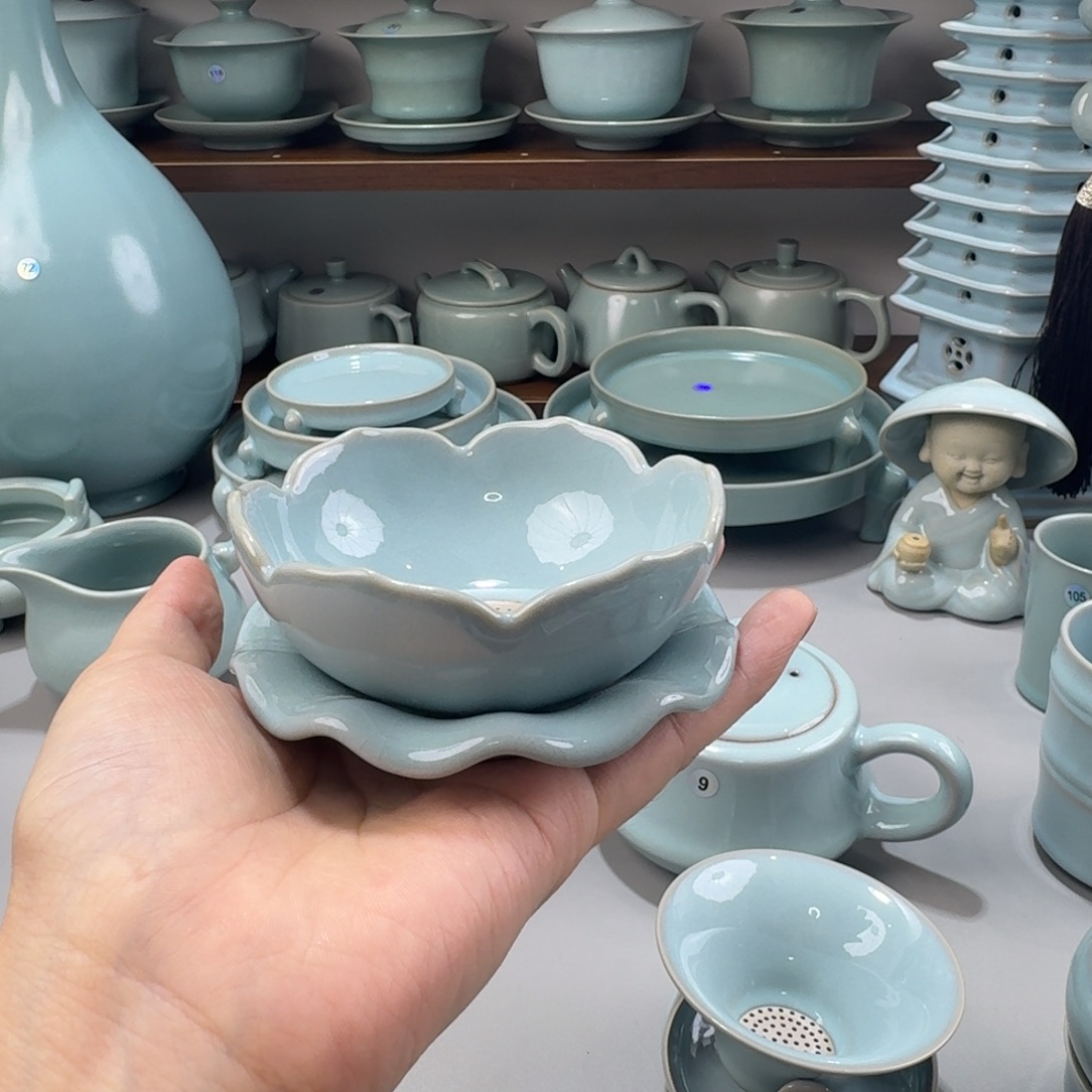 *****摆件陶瓷汝窑天青釉莲花茶漏