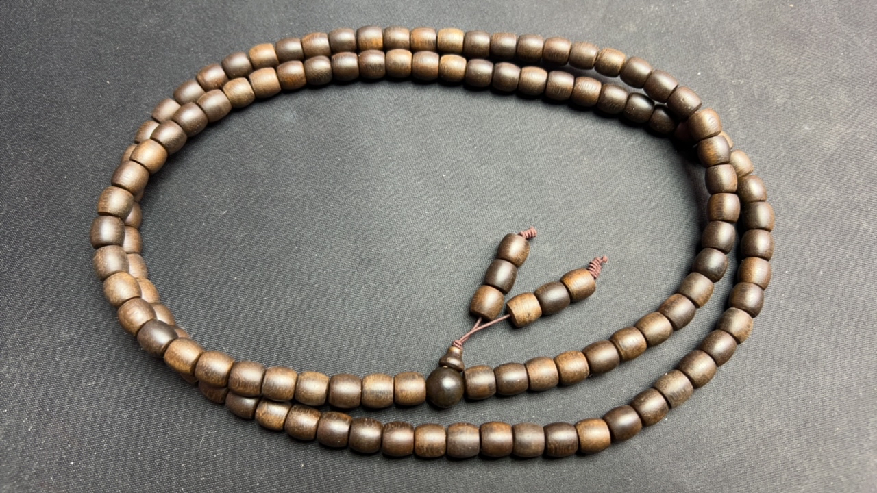 AS19熟结老白奇单圈手串9mm