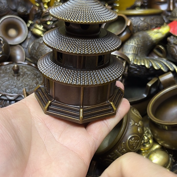 诚信经营精美铜器