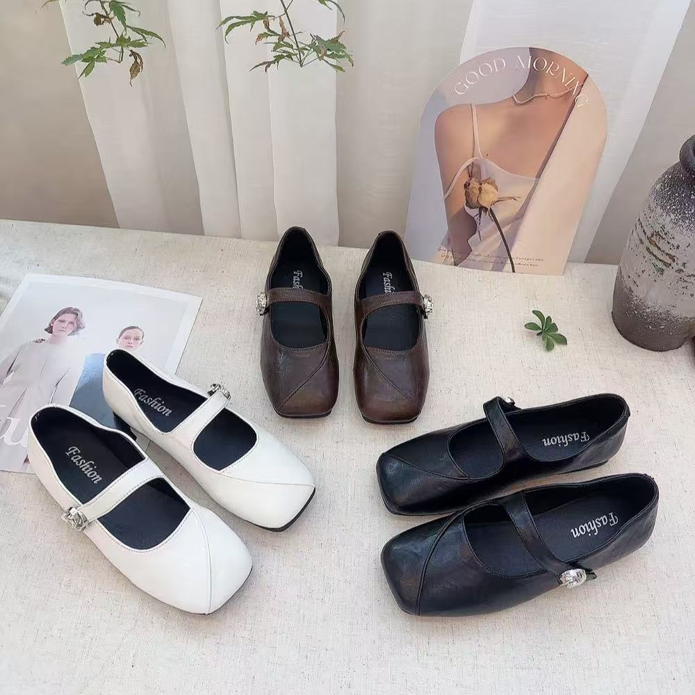 0515新款方头魔术贴软底舒适百搭小单鞋仓