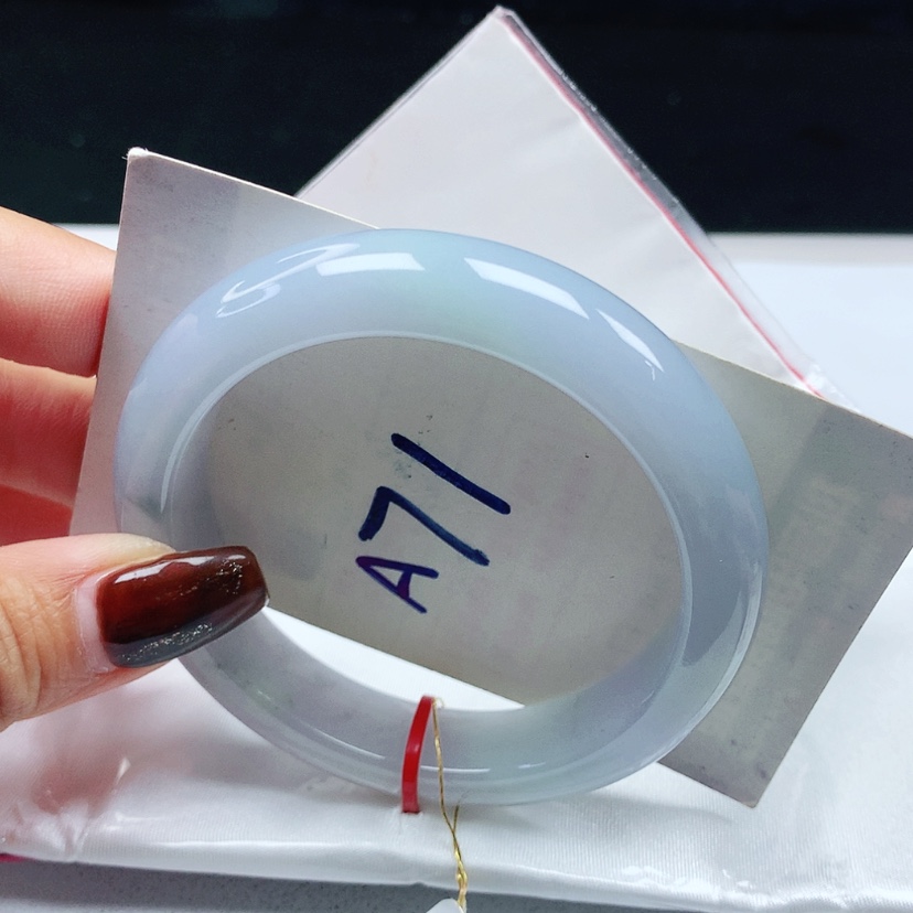 【闪购商品】翡翠手镯未镶嵌 正圈55+