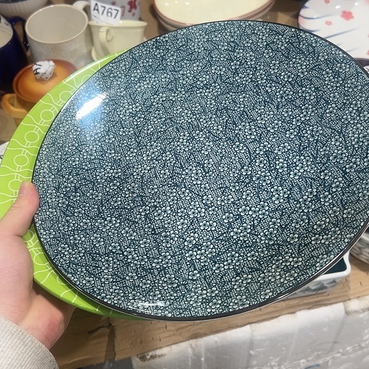 瓷陶瓷微微的颤动