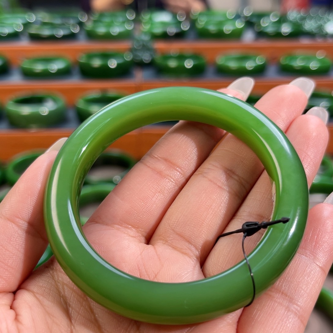 未镶嵌手镯和田玉5354