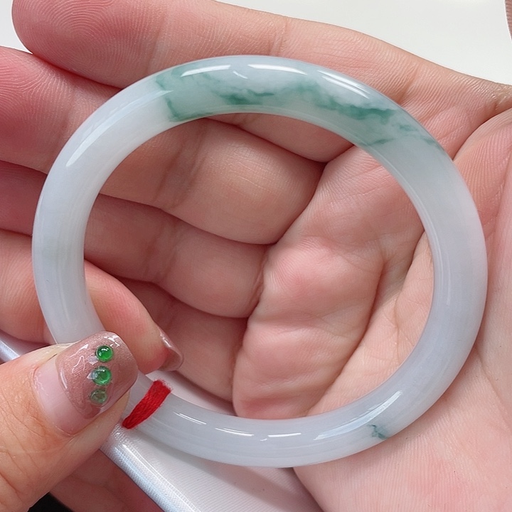 翡翠手镯未镶嵌缅甸翡翠手镯55圈