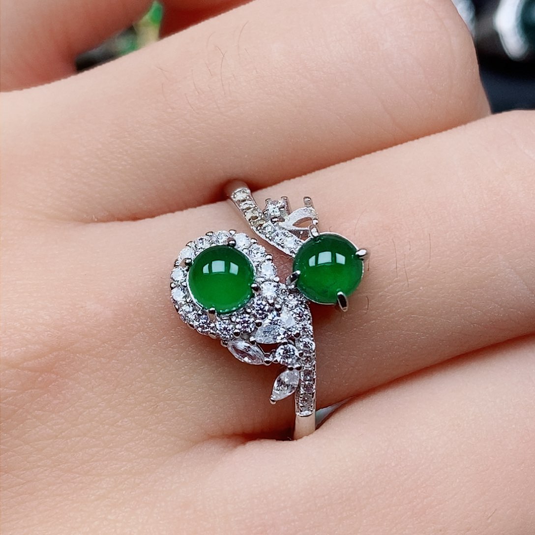 翡翠戒指银S925镶嵌戒指